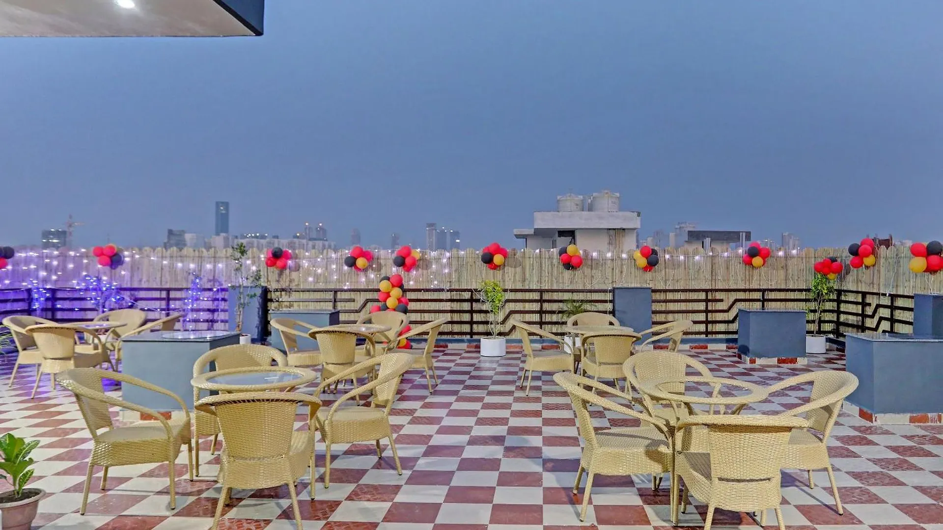Super Townhouse Cloud Bay, Near Genpact, Sector-69, Gurgaon Hotel